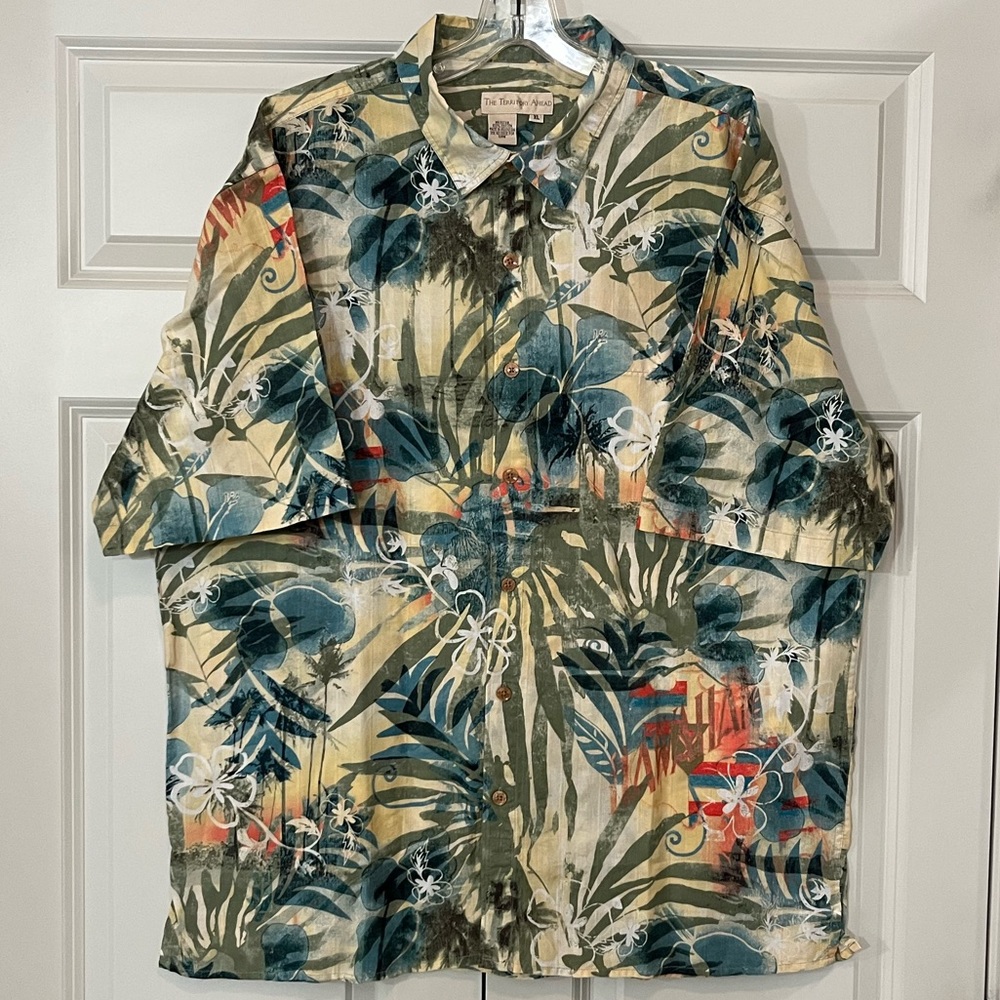 The Territory Ahead Tropical Print Short Sleeve Button Down Shirt, Size XL